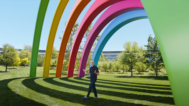 WWDC 2025に登場したティム・クックCEO